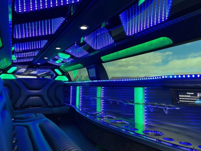 Stretch limo with LED bar – Cheyenne party bus rental